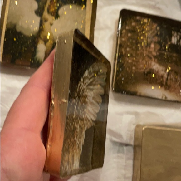 ❌SOLD❌ Gold theme decorative tray - Picture 6 of 8